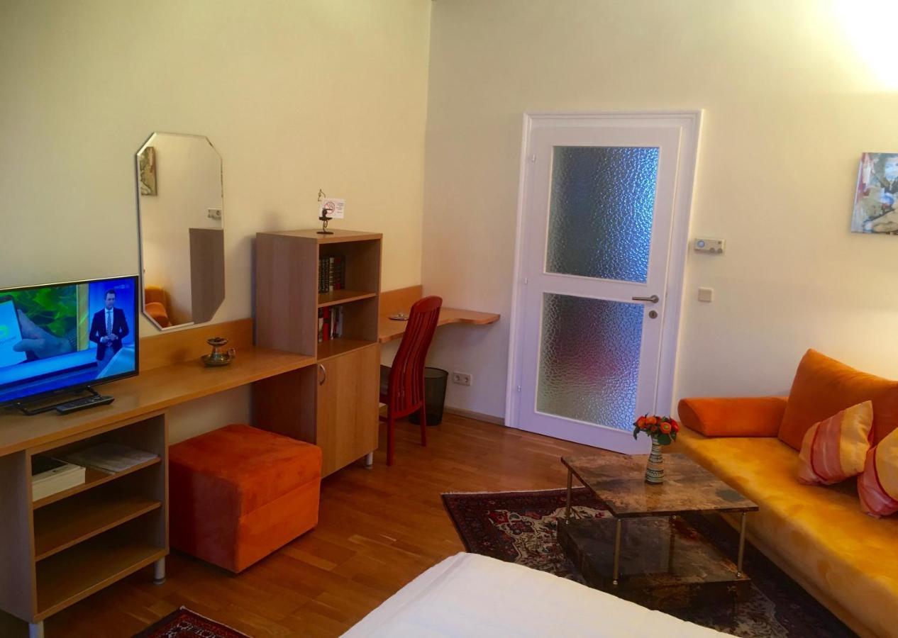 Apartment Philadelphia Wien Exteriör bild